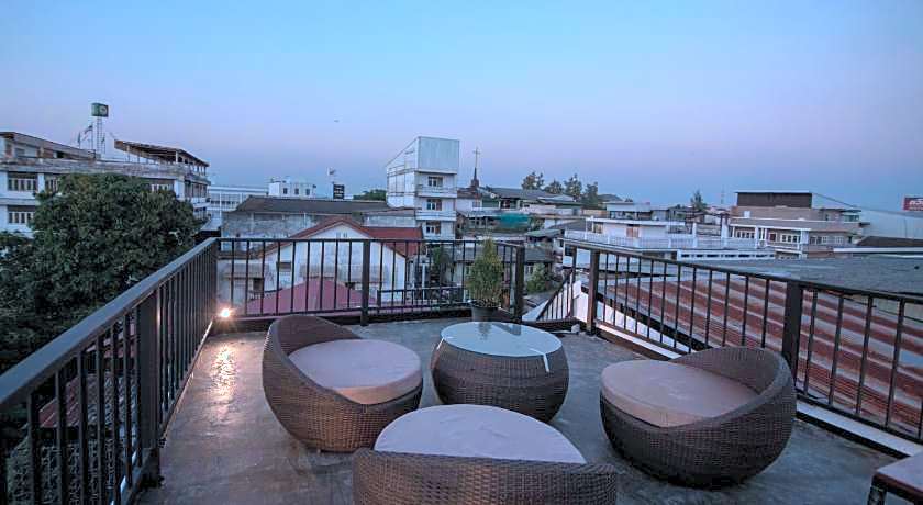 Suree House