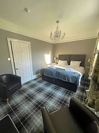 Double or Twin Room with Private Bathroom