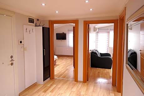 Two Bedroom, 2 Bedroom Apartment, City view, Balcony