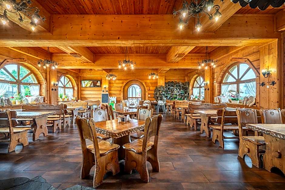 Łabędź Hotel Karczma