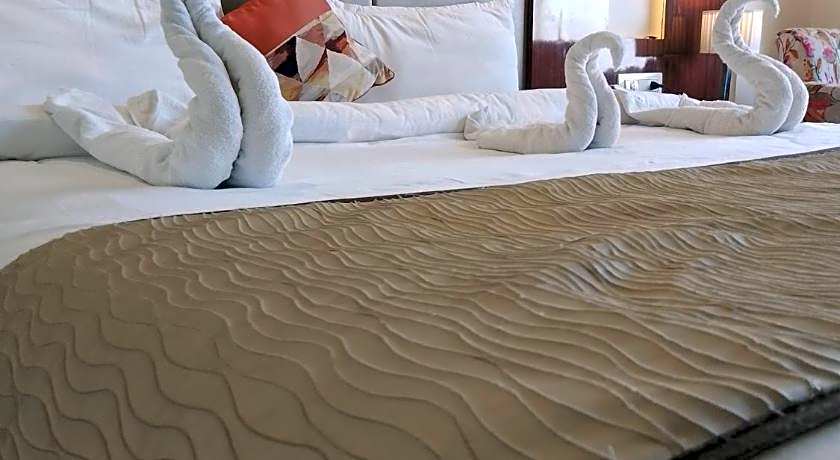 Hotel 5 Flowers Ananta Elite, Kota