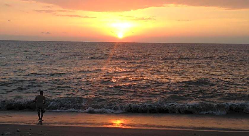 Villa Kenanga in Meninting by the beach