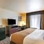 Cobblestone Inn & Suites - Menomonie/UW-Stout