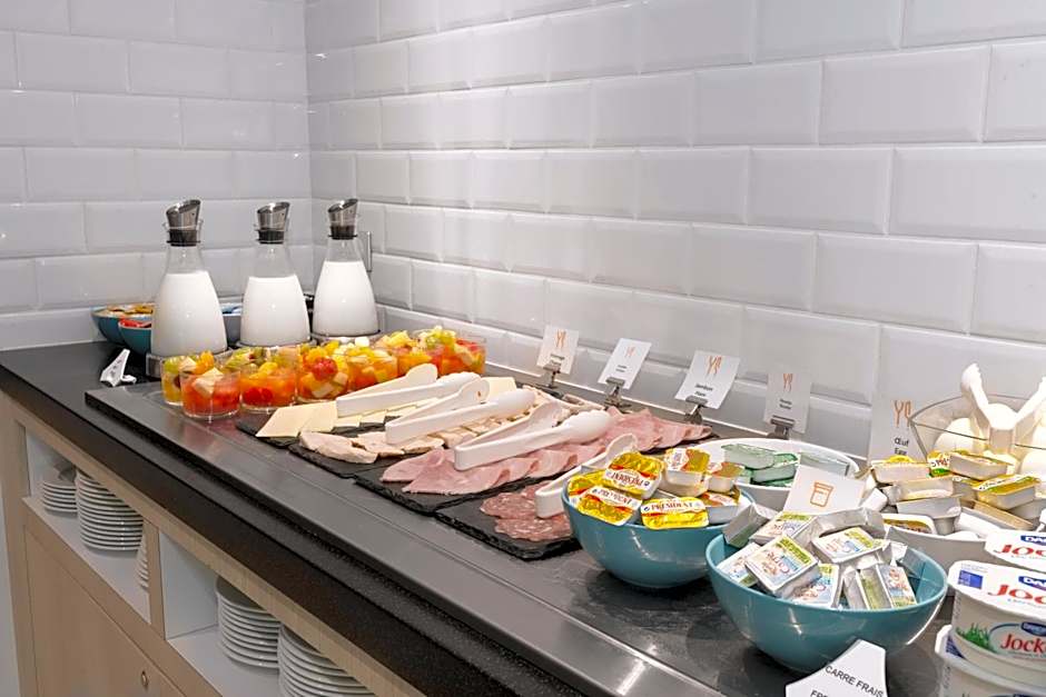 Holiday Inn Express Paris - Velizy By IHG