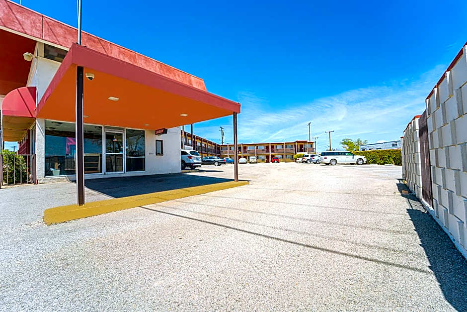 Mojave Hotel