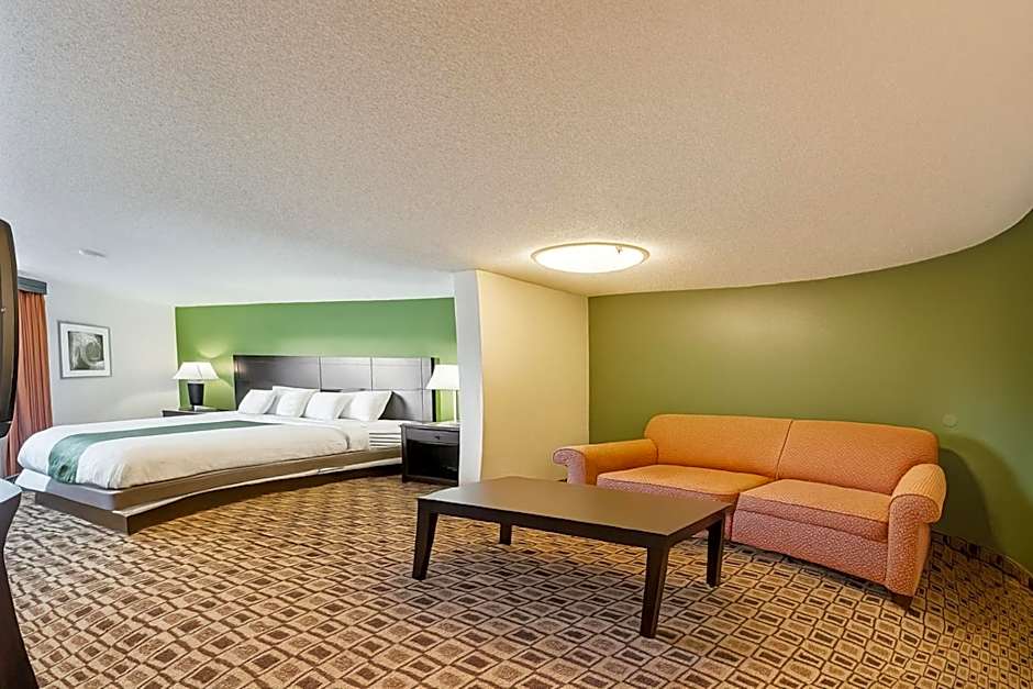 Coratel Plus Suites Wichita West Airport