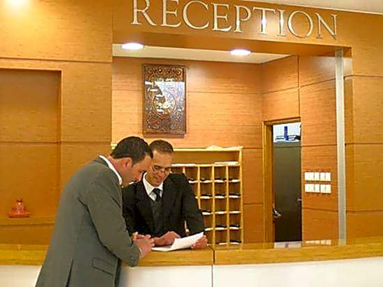 Le Cristal Hotel