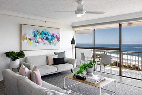 Two Bedroom Signature Apartment with Ocean View