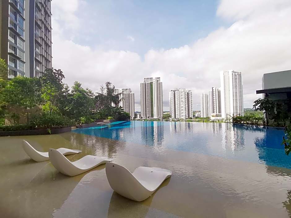 The Elysia Park Residence by Home Owner