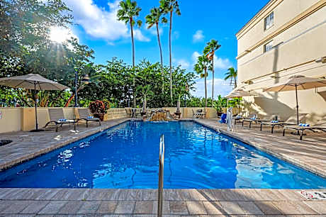 Bayfront Inn 5th Avenue