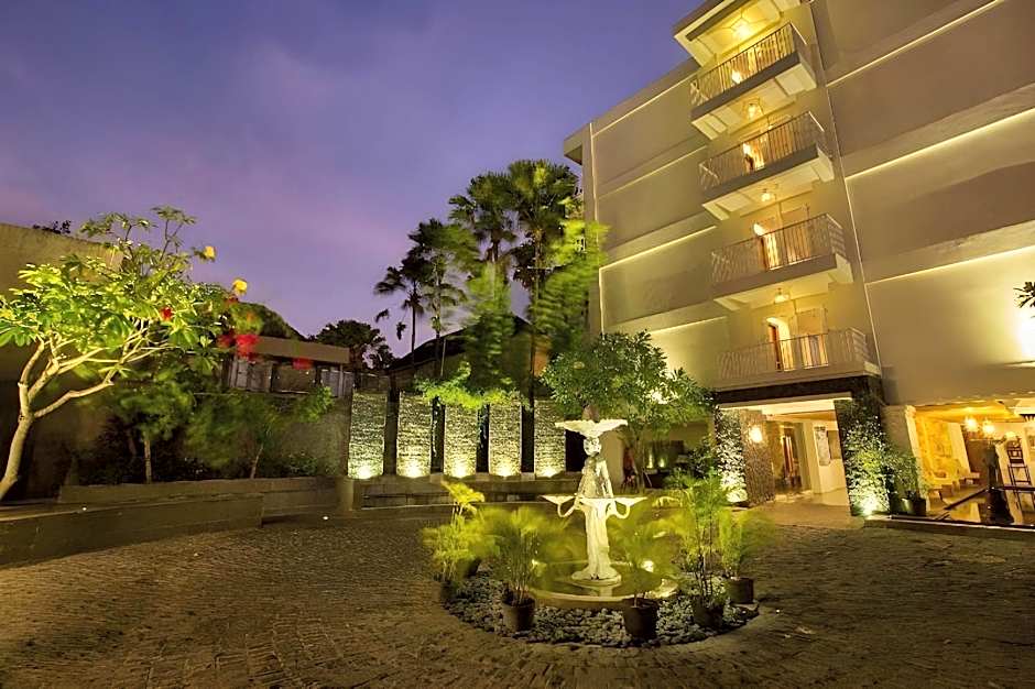 Paragon Hotel Seminyak