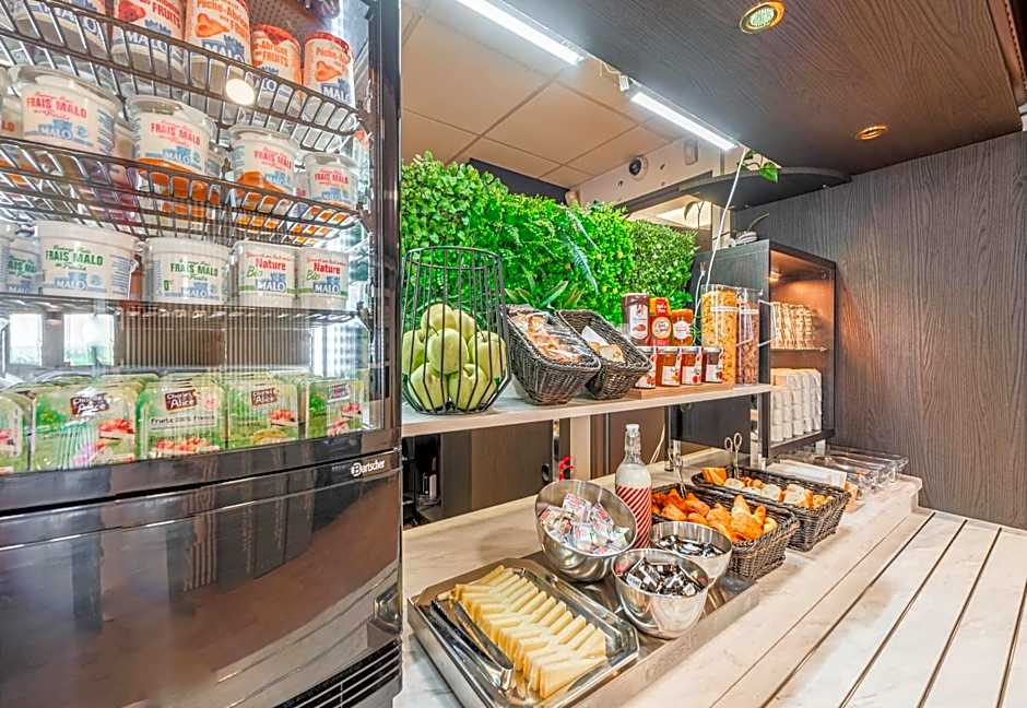 B&B HOTEL Strasbourg Aeroport