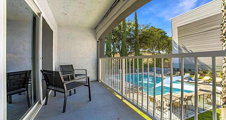 SureStay Plus Hotel by Best Western Sacramento North