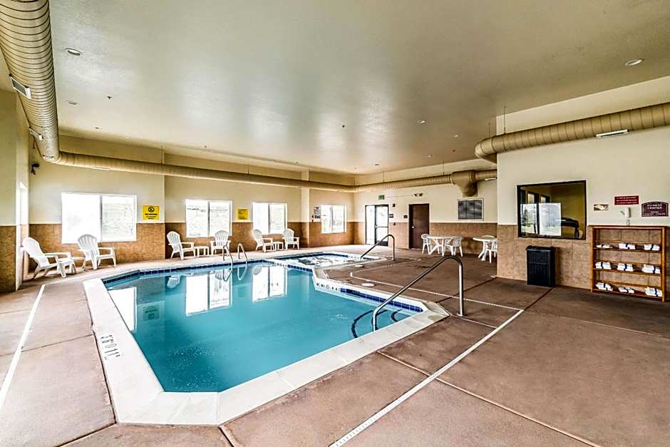 Comfort Inn & Suites