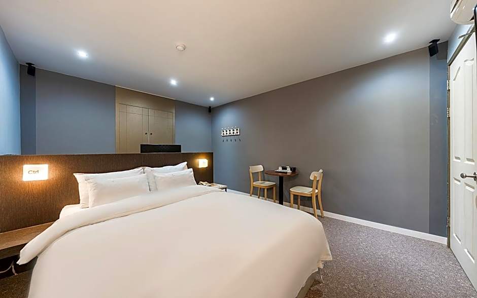 Songdo Me2 Hotel