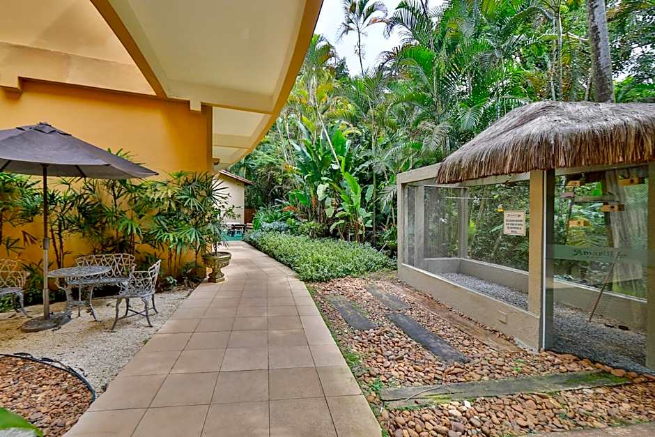 Fabuloso flat 243 Amarílis 2 piscinas climatizadas, carregador veiculo elétrico Riviera de São Lourenço, Bertioga Apartamento Duplex inteiro, cozinha equipada completa, serviço de praia, limpeza e trocas diária de toalhas, wi-fi 500mb