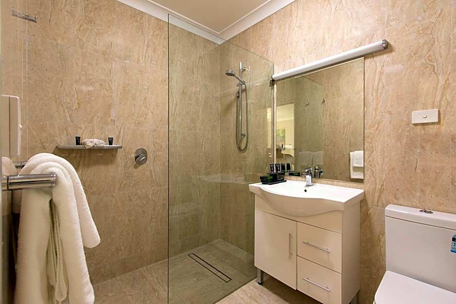 The Belmore All-Suite Hotel