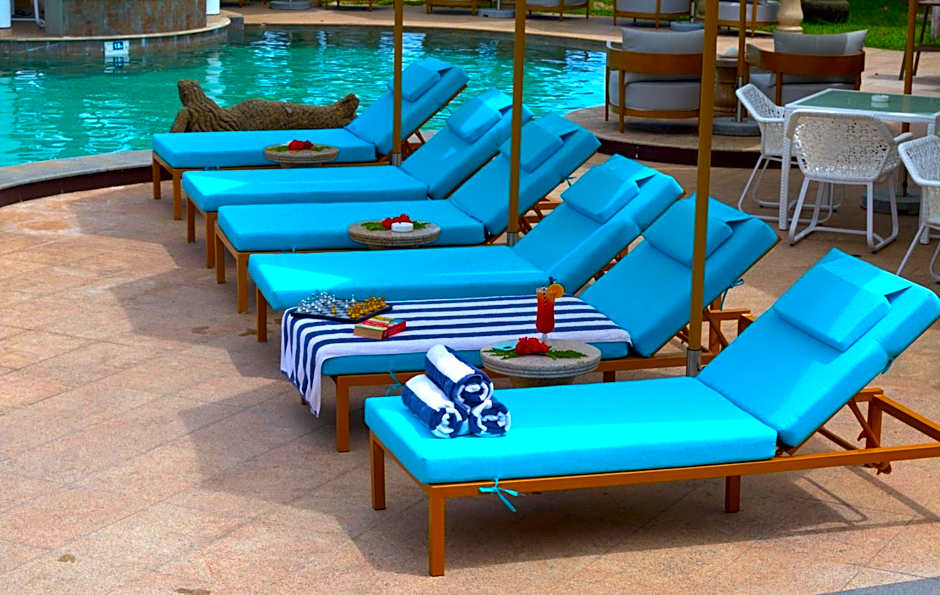 Castello Beach Hotel
