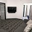 La Quinta Inn & Suites by Wyndham Houston Bush Iah South