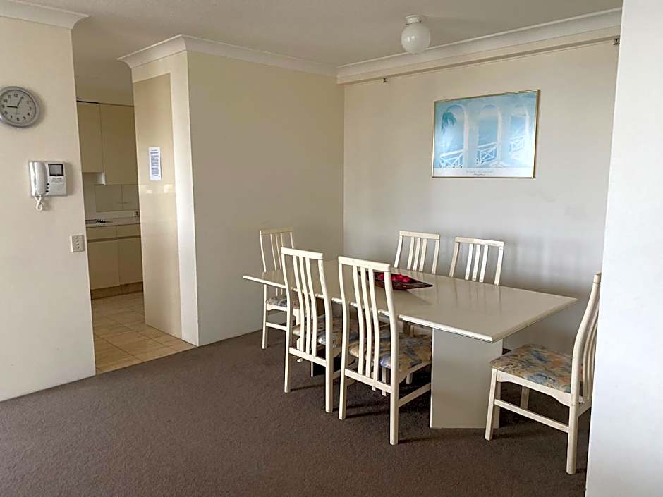 Contessa Holiday Apartments