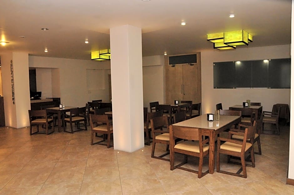 Hotel El Monte