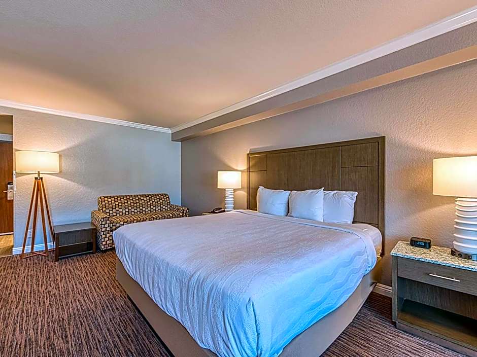 Amanzi Hotel, Ascend Hotel Collection