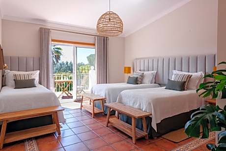 Triple Room with Sea View