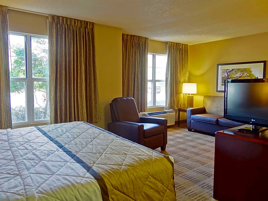 Extended Stay America Suites - Jacksonville - Deerwood Park