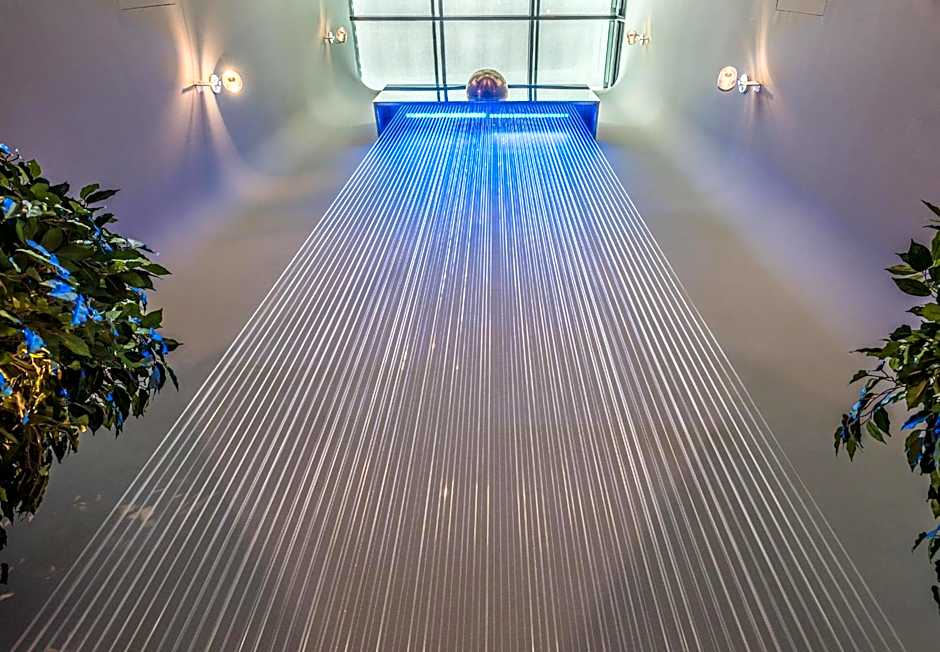 Golden Ball, Exclusive Serviced Apartments Munich