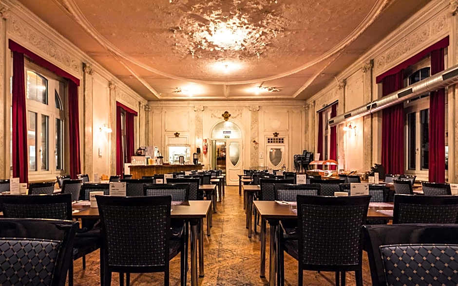 Hotel Montana by Mountain Hotels