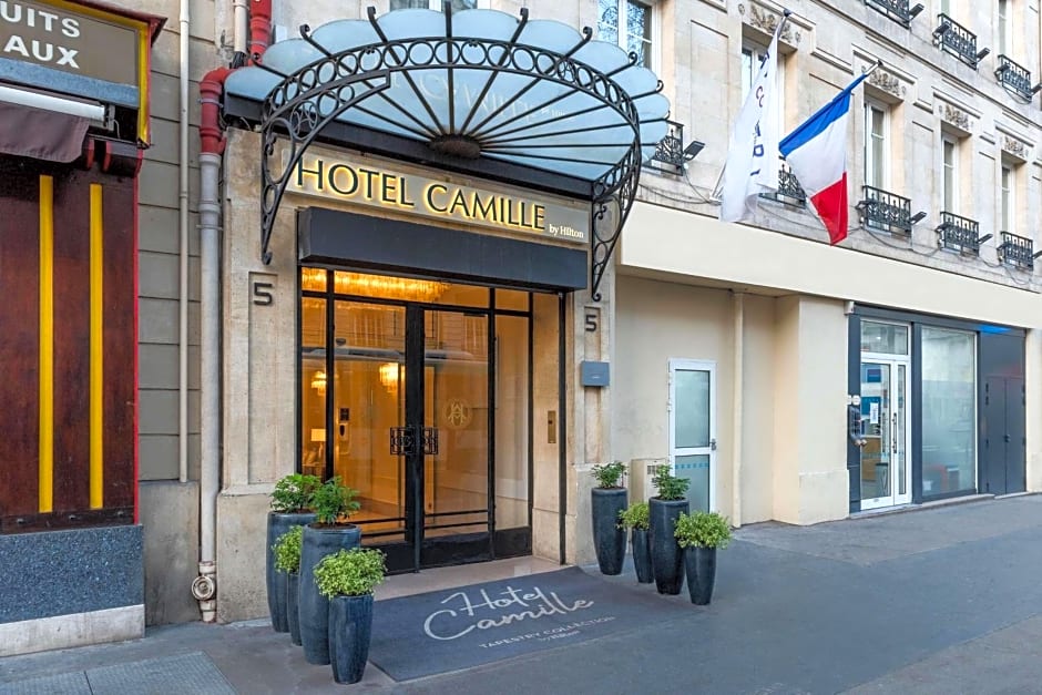 Hotel Camille Paris, Tapestry Collection by Hilton