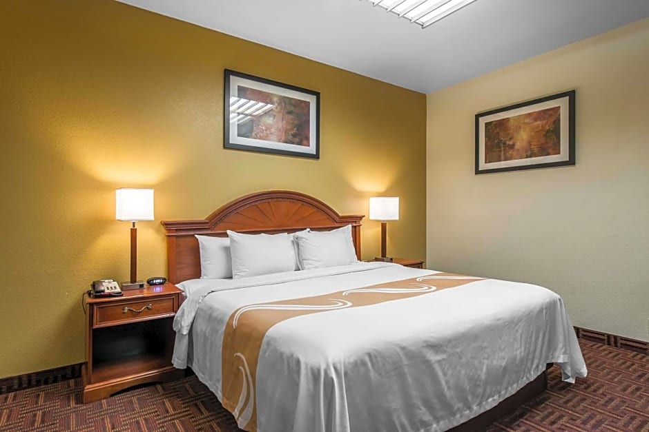 Quality Inn South Colorado Springs