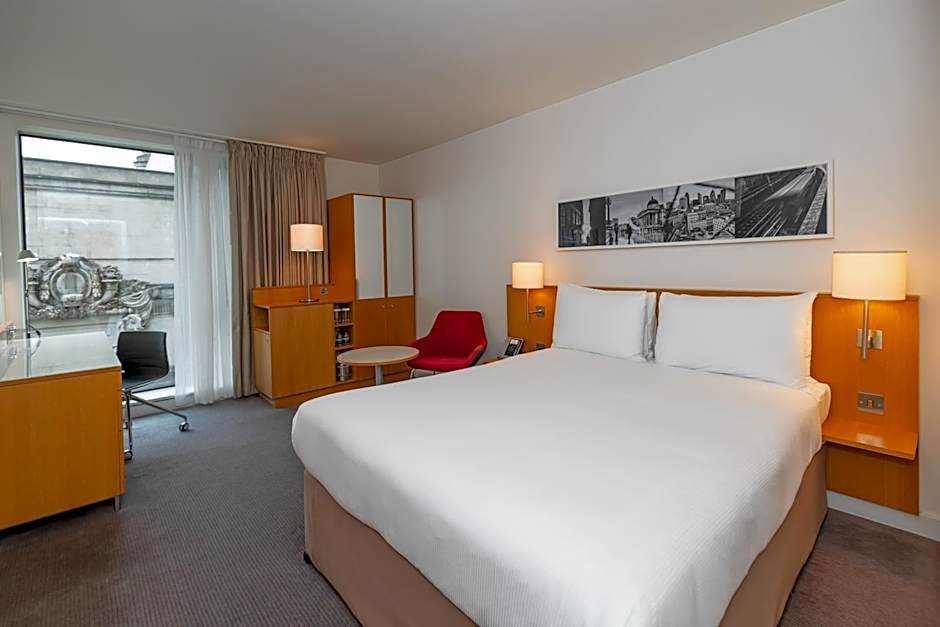 DoubleTree By Hilton Hotel Tower Of London, London, Uk