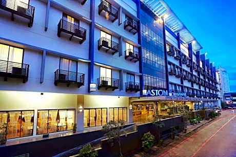 Aston Pontianak Hotel And Convention Center