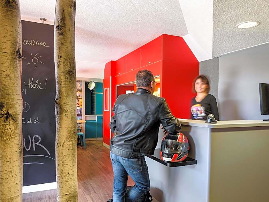 hotelF1 Les Ulis Courtaboeuf