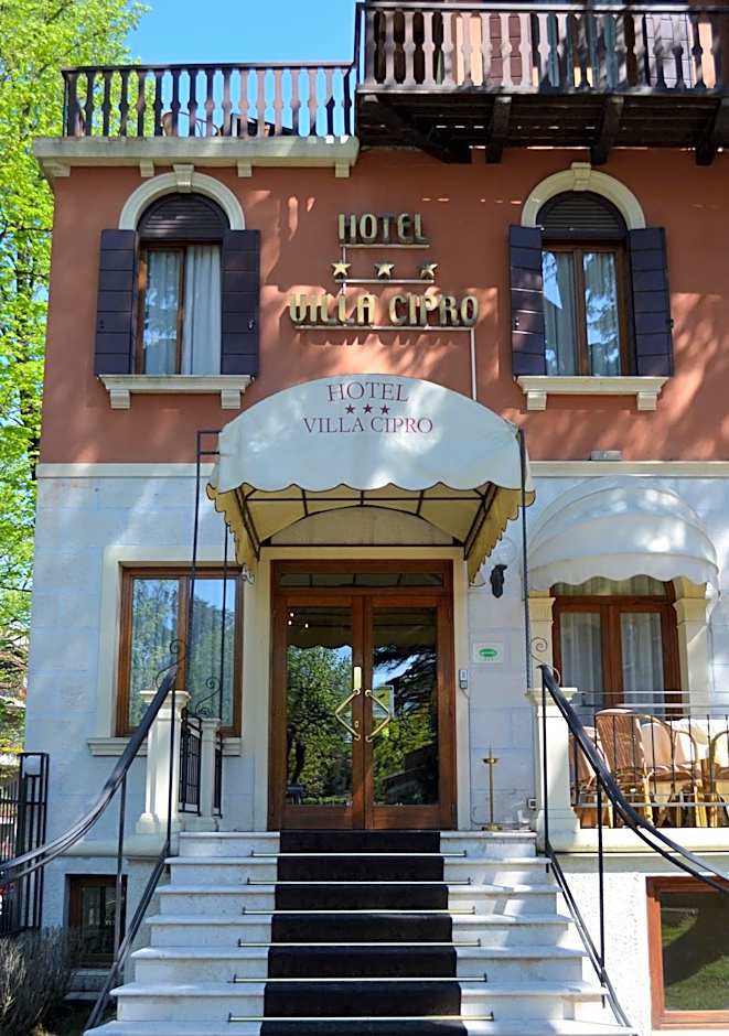 Hotel Villa Cipro
