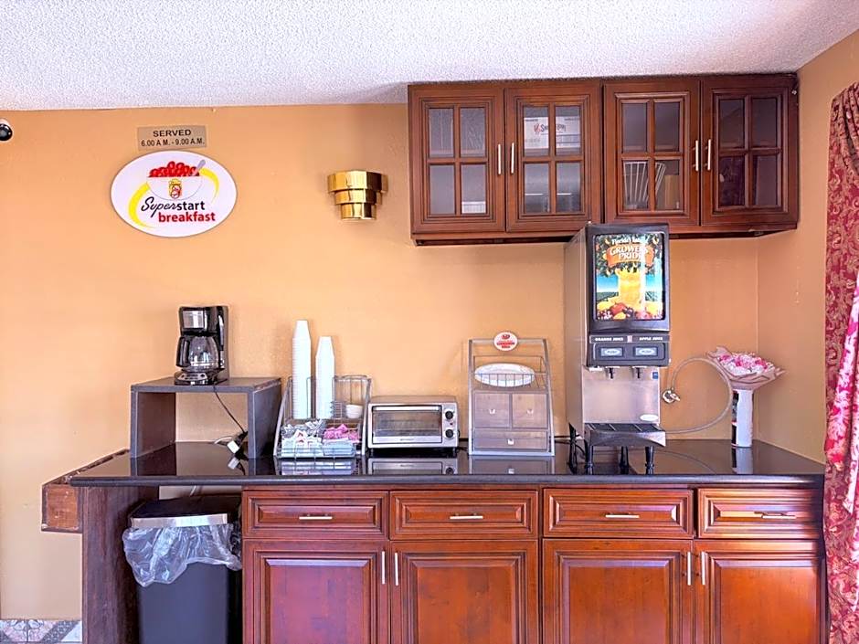 Express Inn & Suites Houston Katy