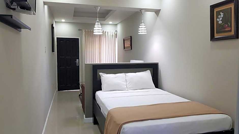 Christar Villas Hotel