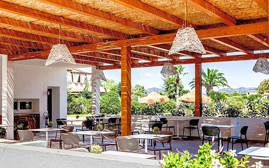 NOHA Lifestyle Hotel - Adults Only