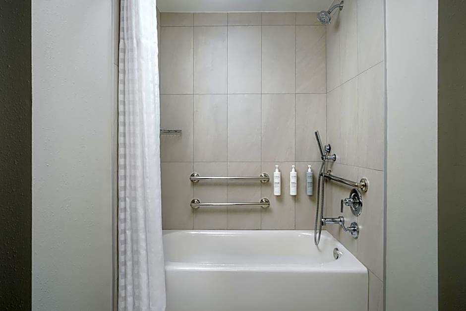 Embassy Suites by Hilton Huntsville