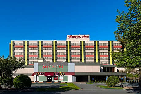 Hampton Inn By Hilton Boston/Natick