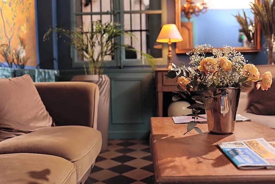 Hôtel De L'Amphithéâtre