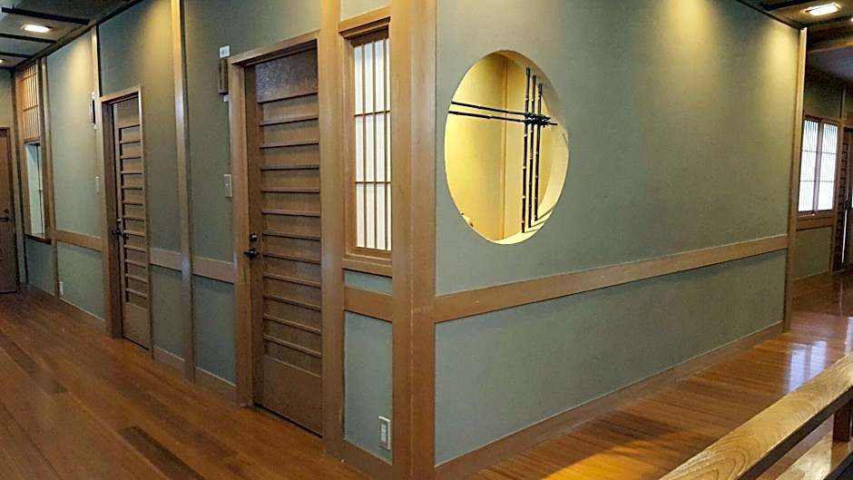 Tsukimotoya Ryokan
