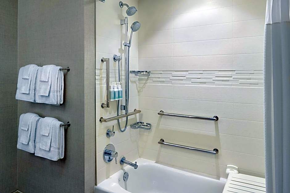 Residence Inn by Marriott Las Vegas Convention Center