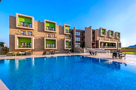 Dhara Residence E2 Lodge Hotel