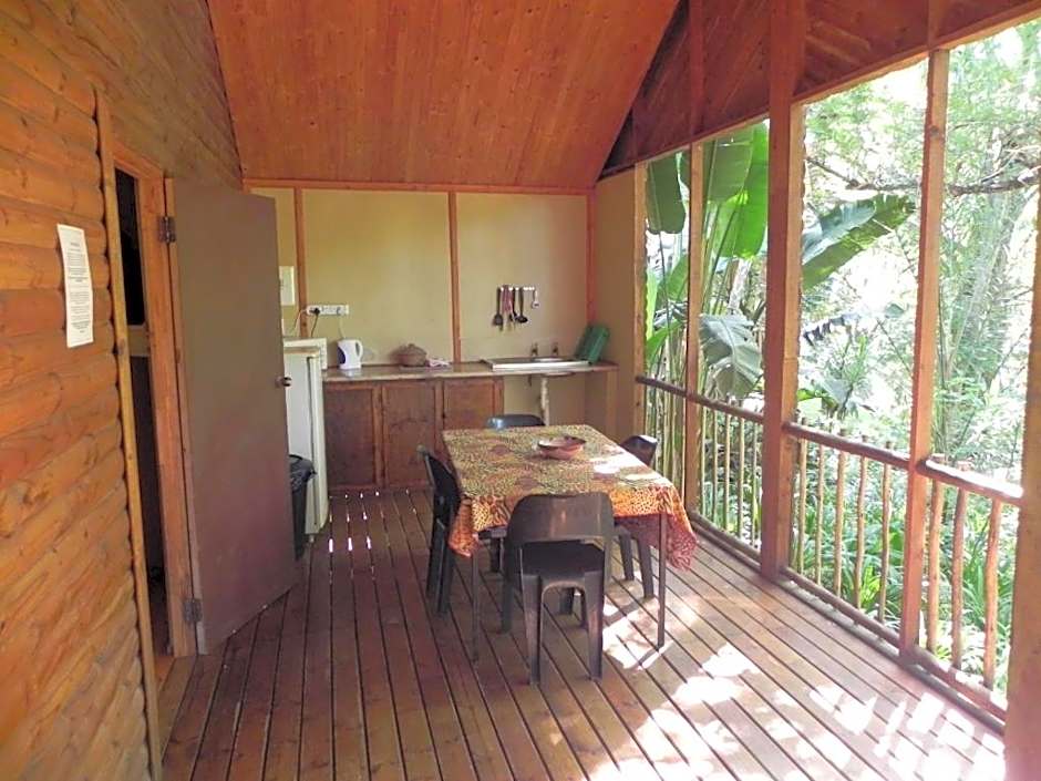 Hippo Waterfront Lodge