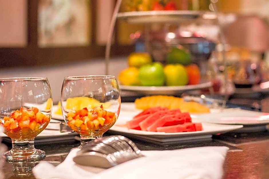 Novelty Suites Hotel