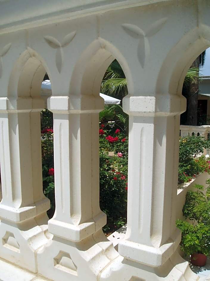 Hotel Ciutat Jardi