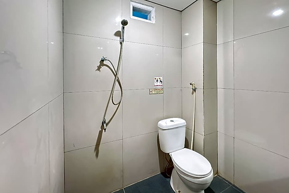 Urbanview Hotel Pondok Sabaraya Syariah by RedDoorz