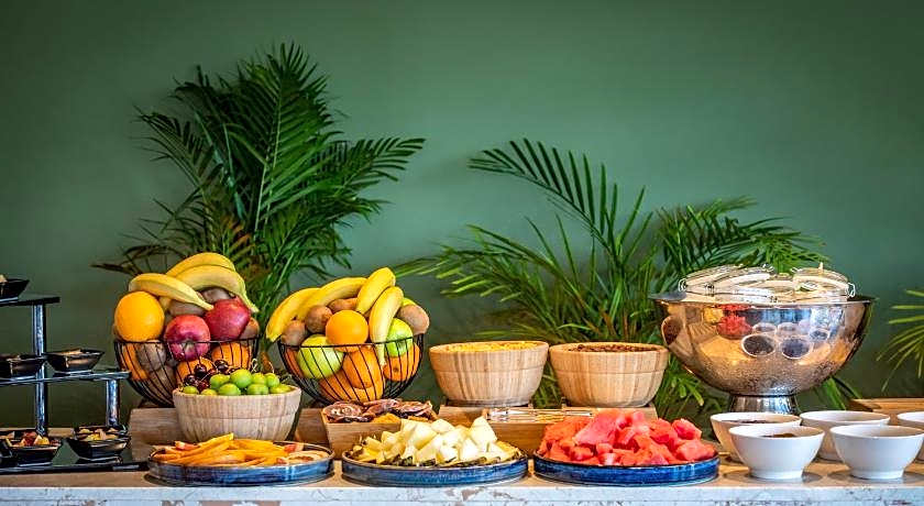 Golden Tulip Design Tbilisi